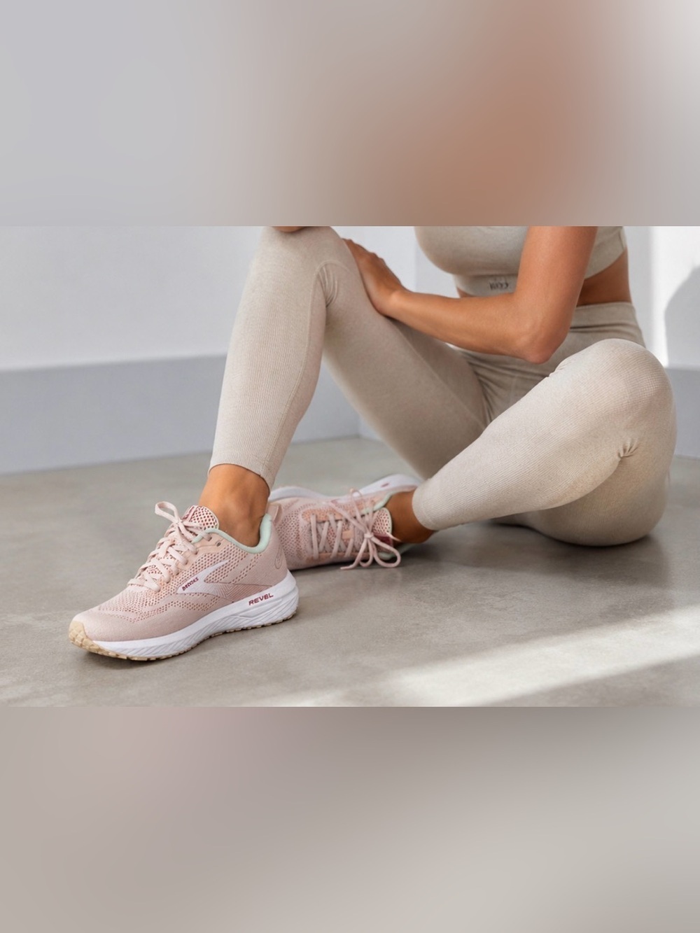 Brooks Revel Women’s Pink Mint Running Walking Sneakers - Picture 1 of 7